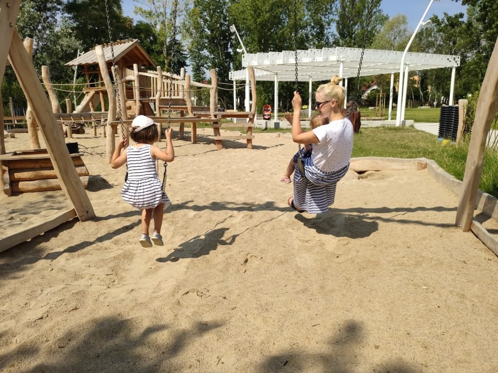 naturalny plac zabaw ekopark ursus
