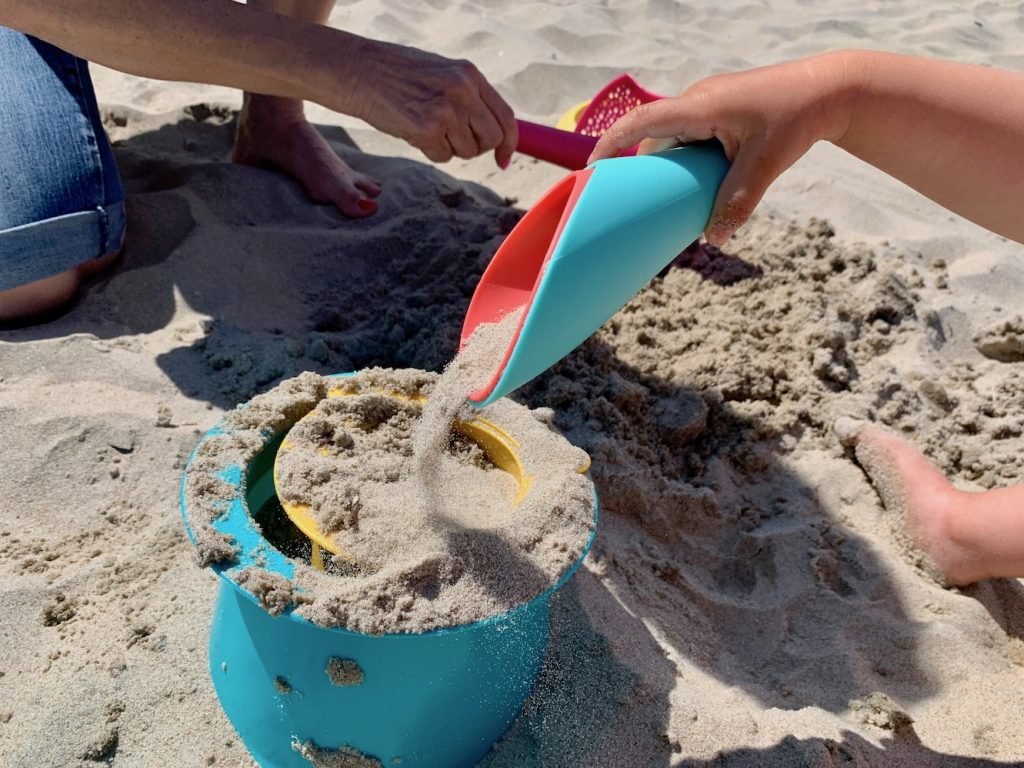 najlepsze zabawki plażowe