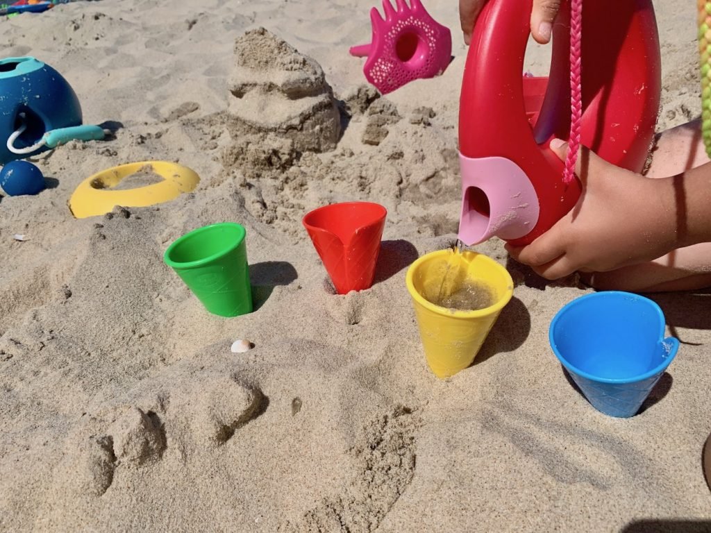 najlepsze zabawki na plażę