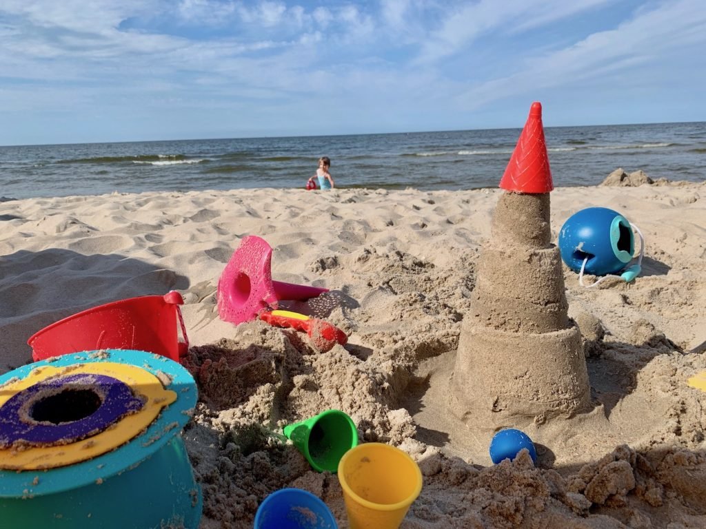 najlepsze zabawki na plażę