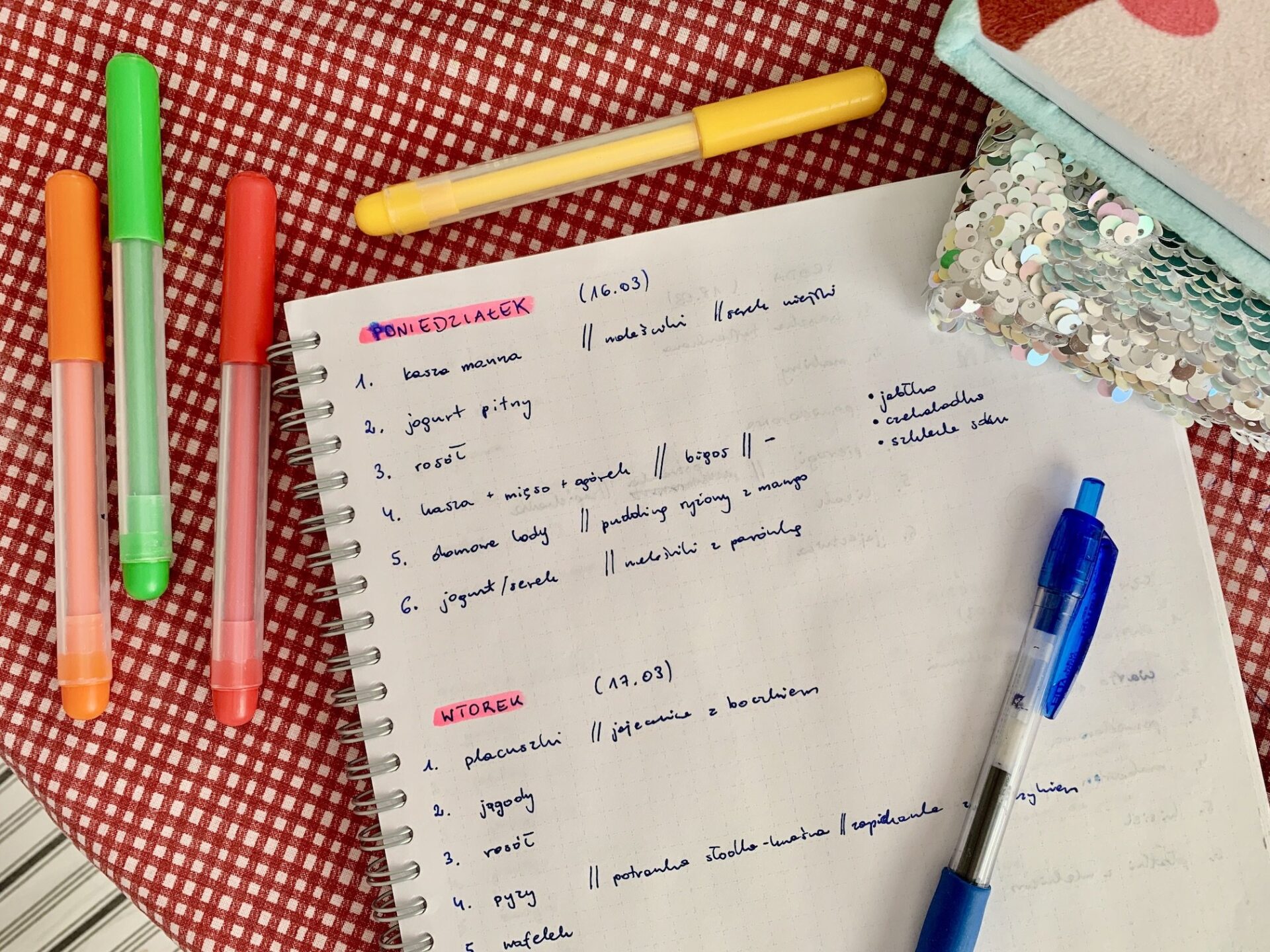 jak zaplanować posiłki na cały tydzień